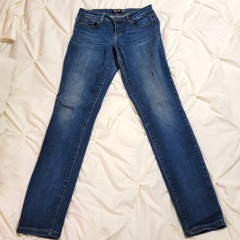 Size 7 skinny jeans